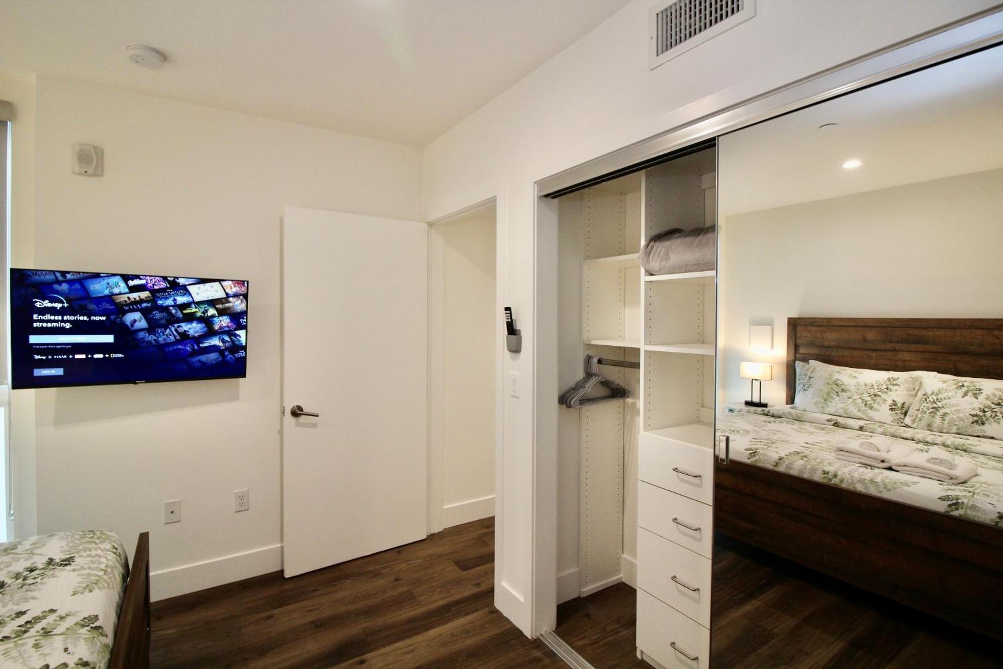 Los Angeles Premium Suites With Free Parking الغرفة الصورة