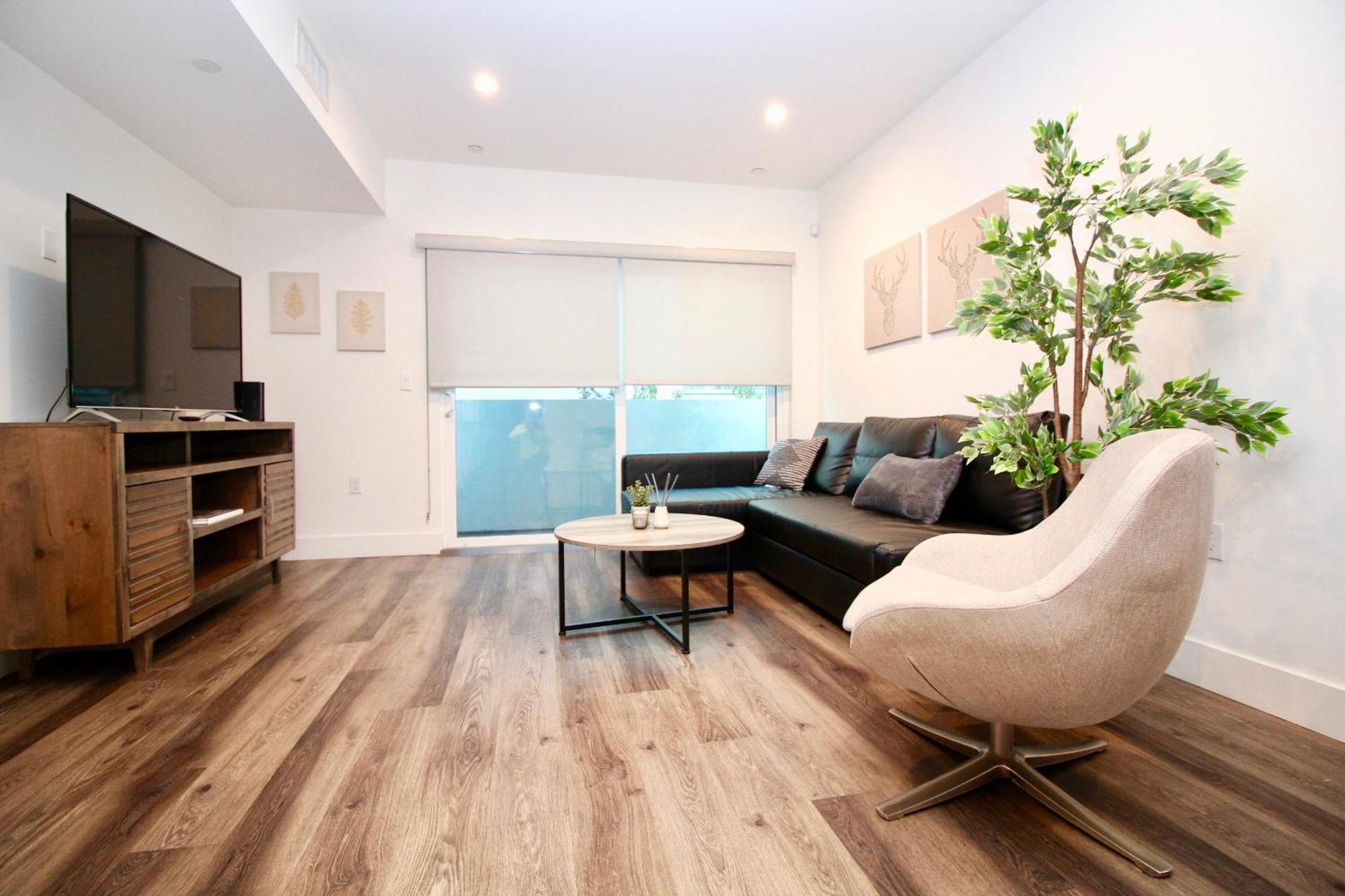 Los Angeles Premium Suites With Free Parking الغرفة الصورة